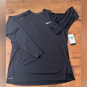 Men’s Nike swim shirt XL